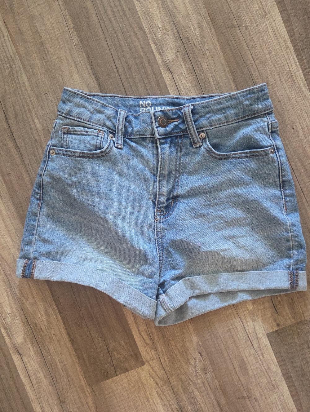 🥳bundle 3 For $15🥳No Boundaries Light Blue Rolled Hem High-Rise Denim Shorts